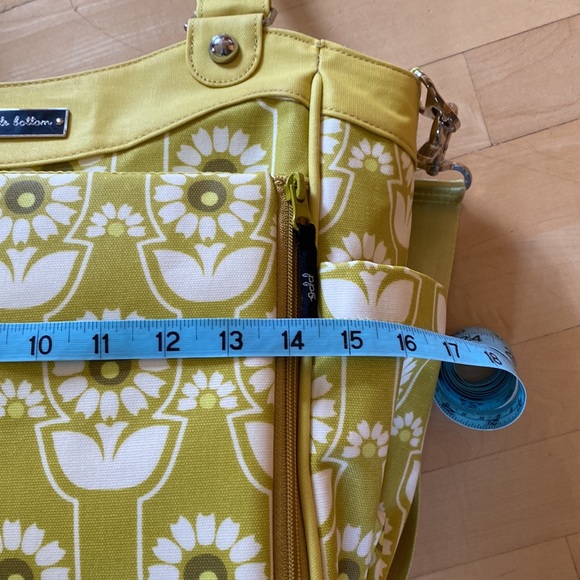 Petunia Pickle Bottom Shoulder Diaper Bag - Picture 6 of 8